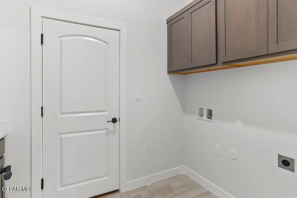 3761 Course Street El Paso, TX 79938 - Photo 15 of 15 a view of cabinets