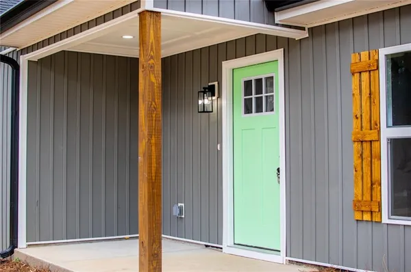 $274,900 | 111 Ayers Street, Bremen, GA 30110