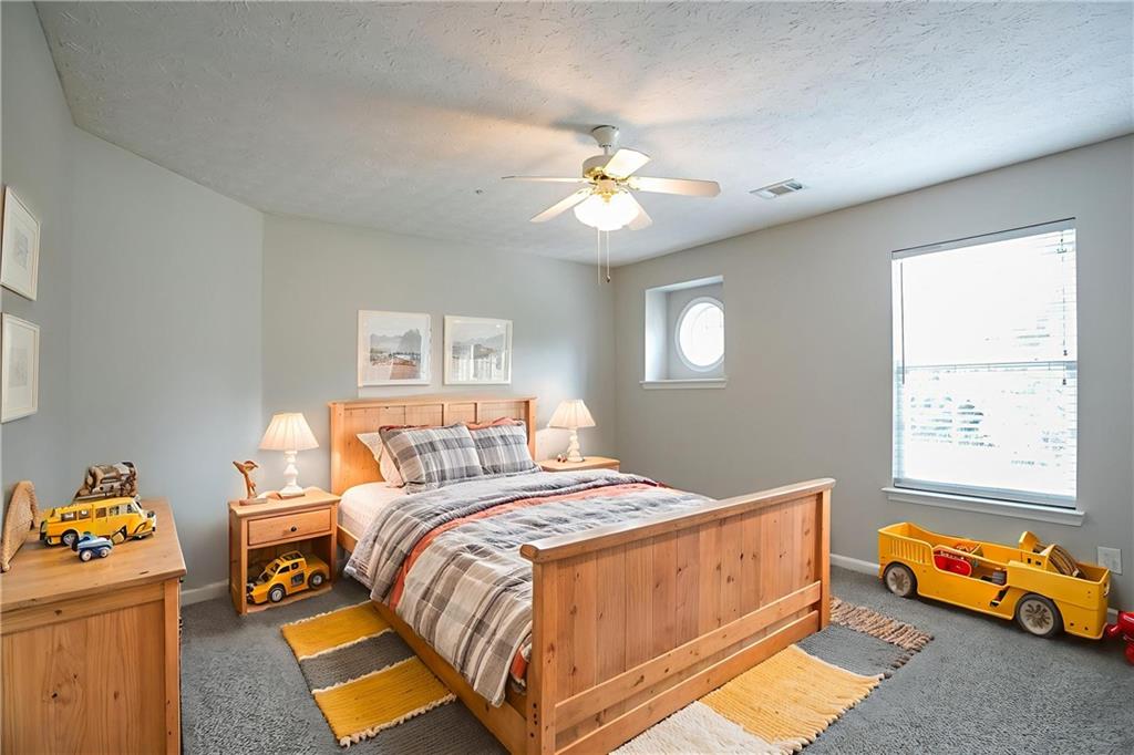 2108 Cutleaf Creek Road Southeast Grayson, GA 30017 - Photo 7 of 43