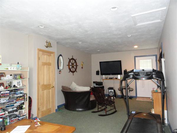 4 Gates Road Marshfield, MA 02050 - Photo 11 of 17 Gallery Image 11