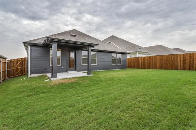 $2,495 | 723 Buffalo Drive, Lowry Crossing, TX 75069