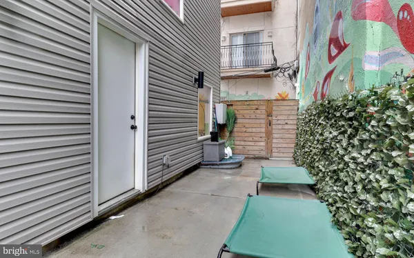$2,395 | 1206 North Orianna Street, Unit 2, Philadelphia, PA 19122