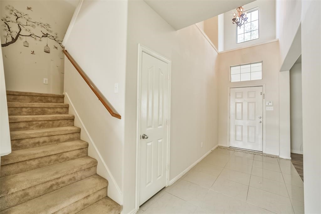 911 Merlin Roost Katy, TX 77494 - Photo 31 of 42 a view of entryway