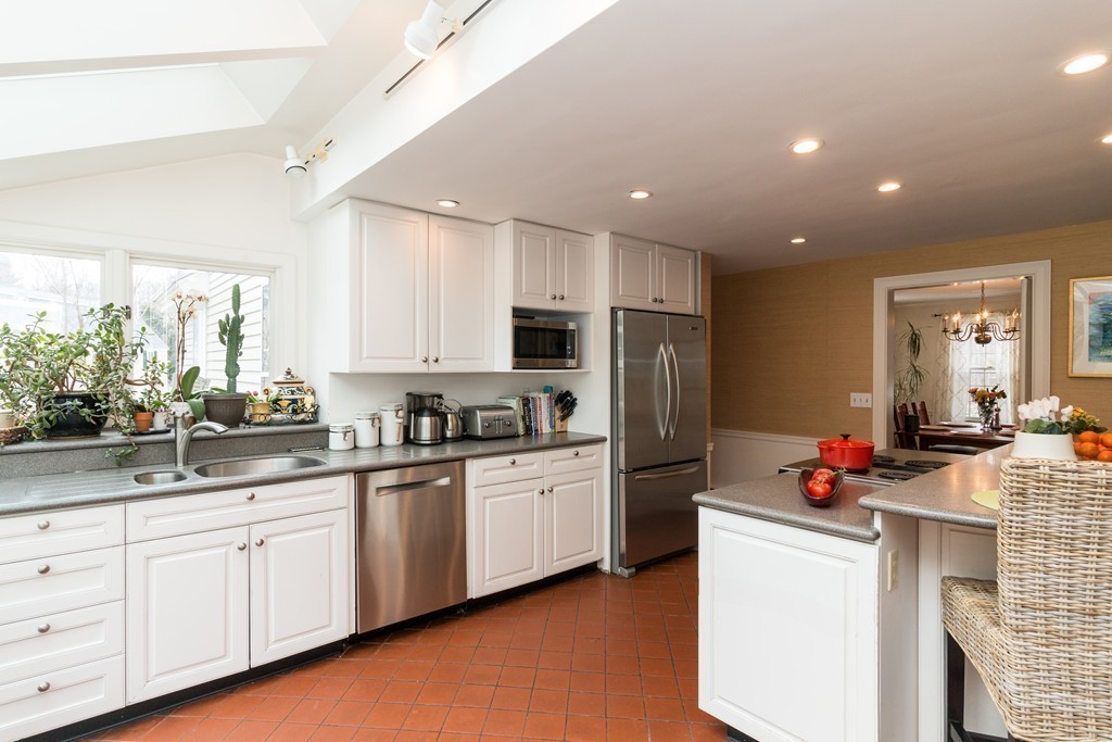 54 Balcom Road Sudbury, MA 01776 - Photo 7 of 27 Gallery Image 7