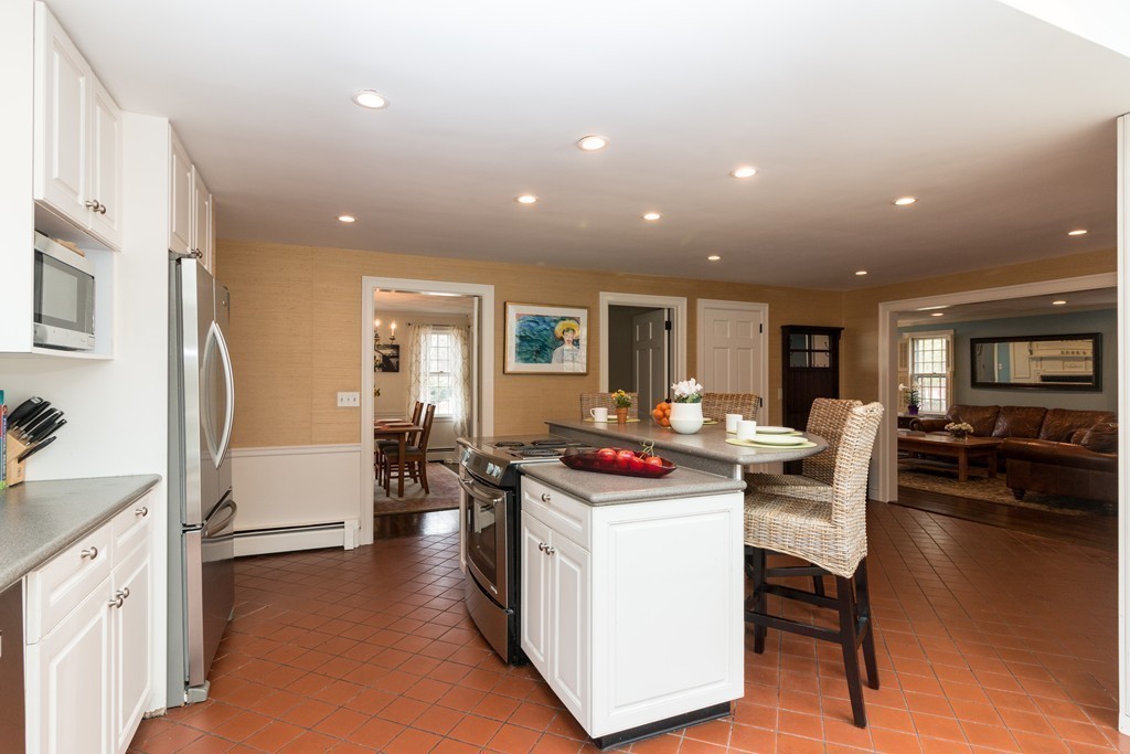 54 Balcom Road Sudbury, MA 01776 - Photo 8 of 27 Gallery Image 8