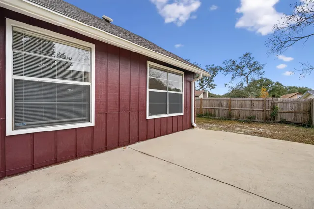 $399,900 | 820 Laurel Drive, Fort Walton Beach, FL 32547