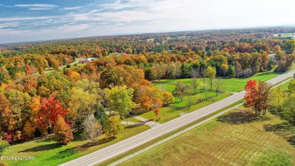 $295,000 | 3265 Leatherwood Ford Road, Jamestown, TN 38556