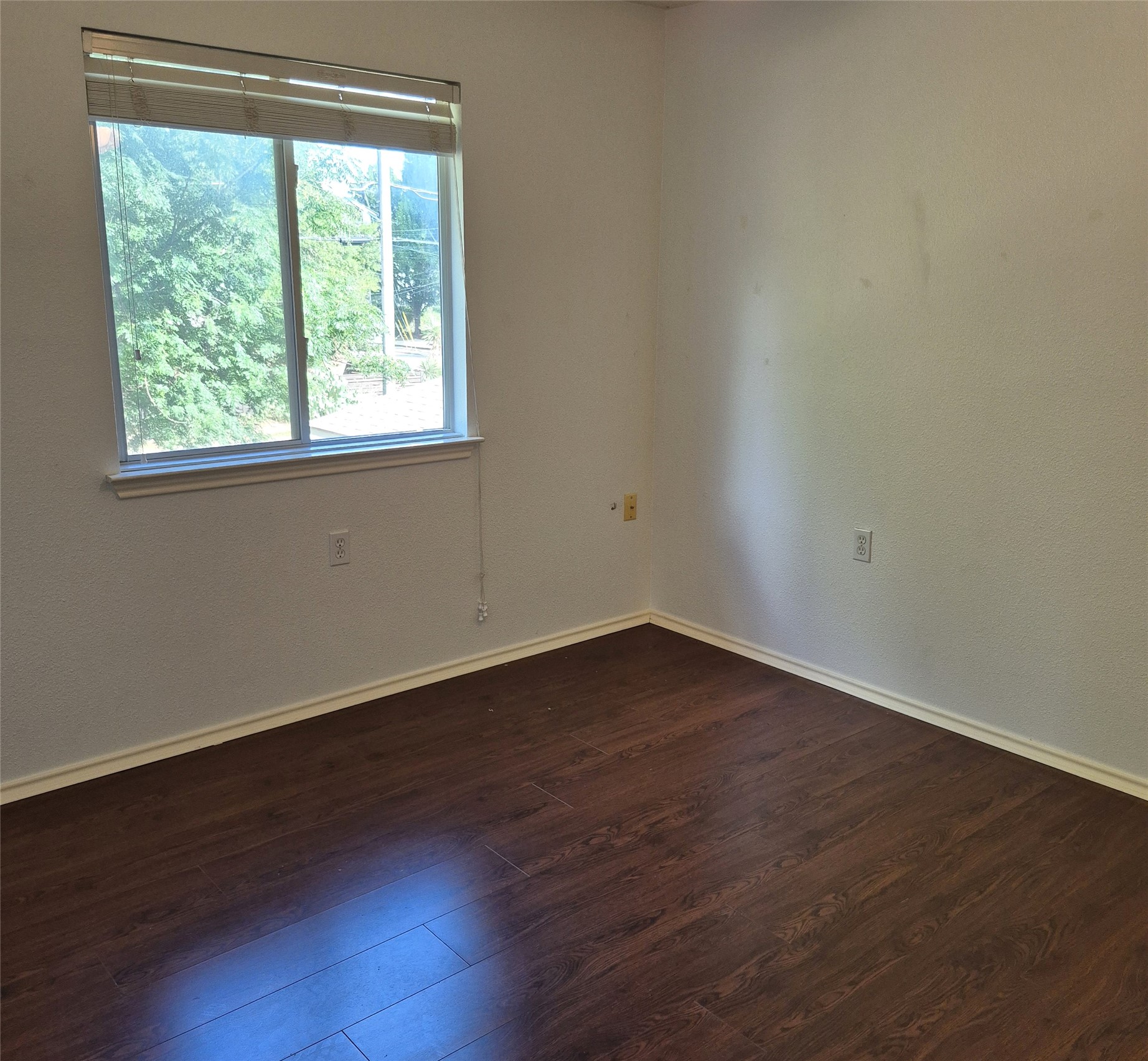 1139 Emmitt Run Austin, TX 78721 - Photo 21 of 30