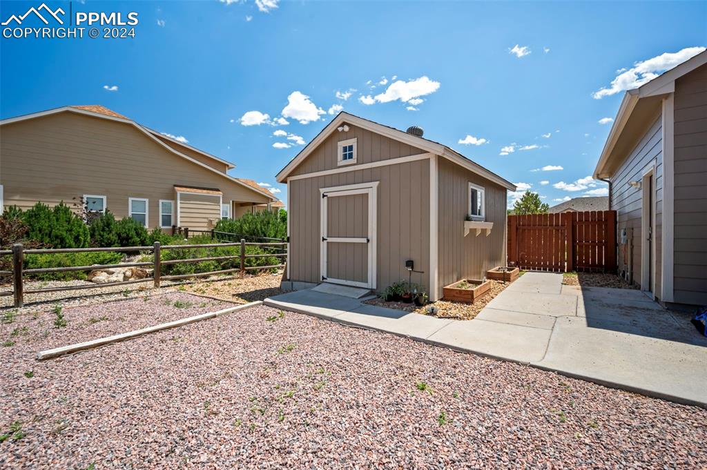 10658 Pictured Rocks Drive Peyton, CO 80831 - Photo 32 of 46