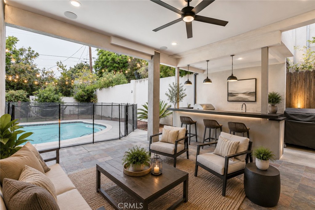 523 East Fairmount Road Burbank, CA 91501 - Photo 67 of 78 Virtually Staged
