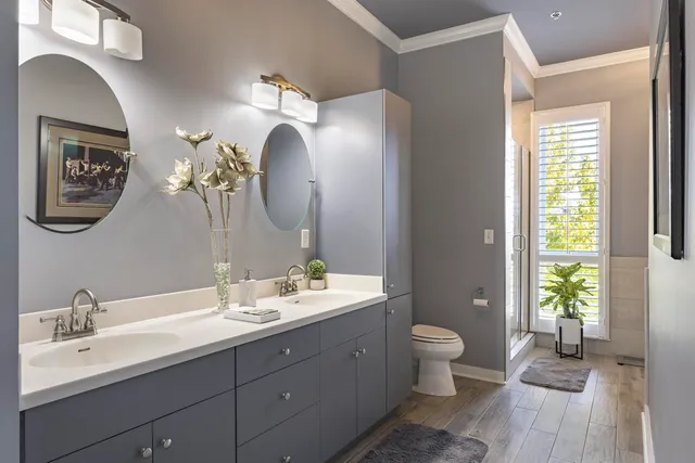 $790,000 | 200 Manufacturers Road, Unit 348, Chattanooga, TN 37405