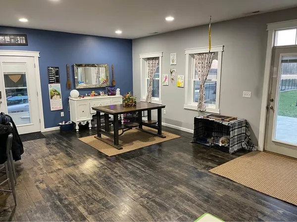 $500,000 | 27078 State Road, Batesville, IN 47006