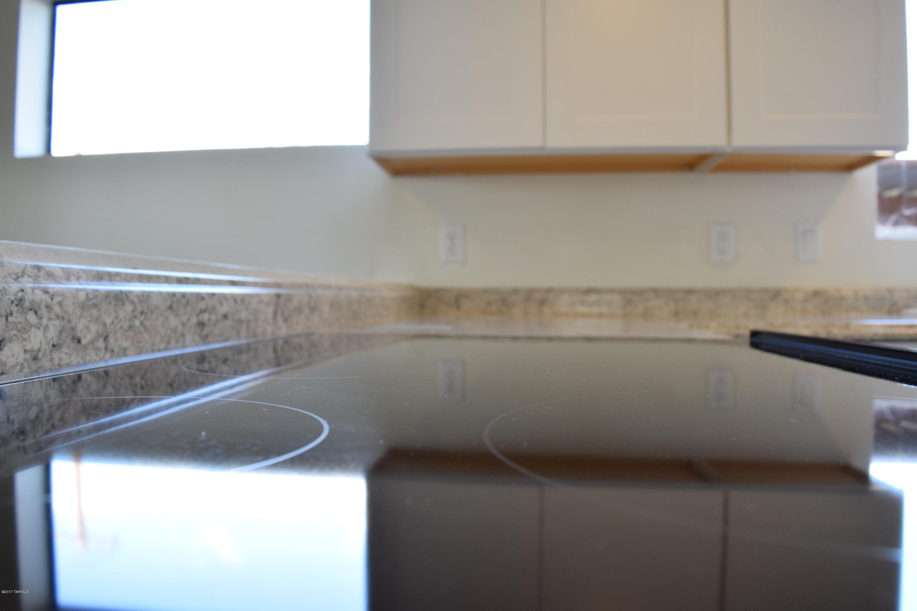 156 East Pastime Road Tucson, AZ 85705 - Photo 6 of 21