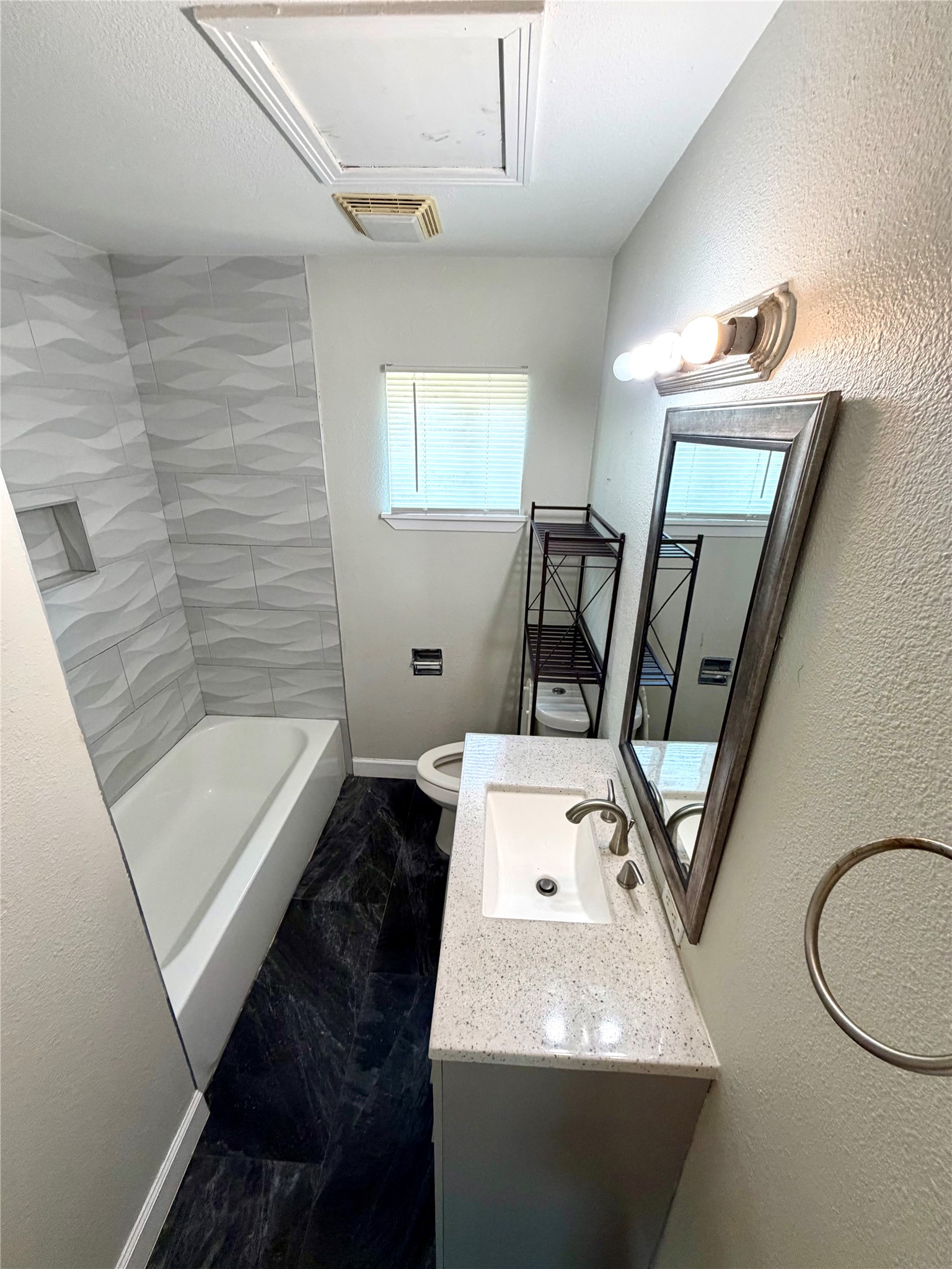 1925 Pech Road Houston, TX 77055 - Photo 20 of 22 Gallery Image 20