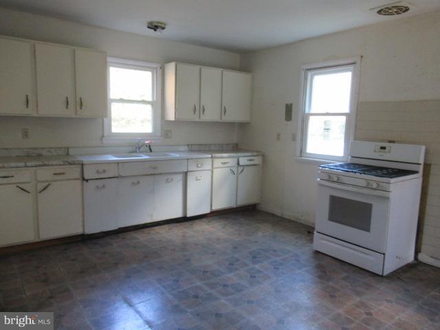 48555 Beachville Road St. Inigoes, MD 20684 - Photo 6 of 10
