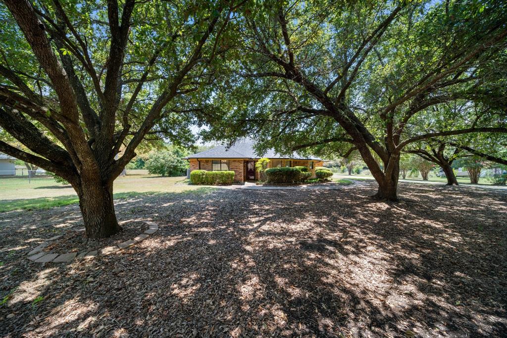 225 Jeffrey Road Palmer, TX 75152 - Photo 1 of 1 Gallery Image 1
