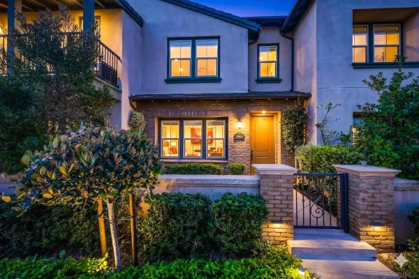 $999,000 | 15965 Parkview Loop, San Diego, CA 92127