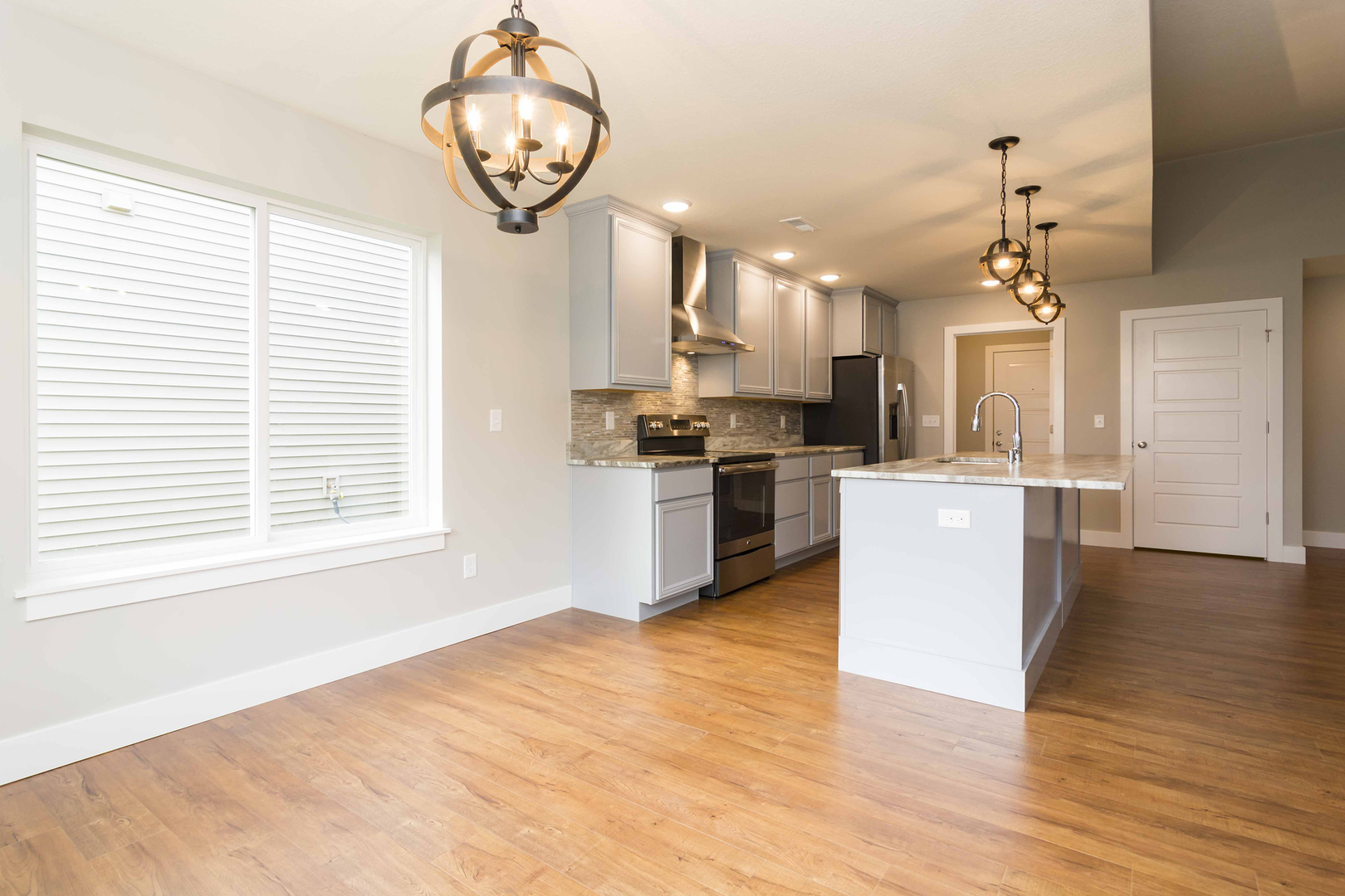 403 Corey Lane Champaign, IL 61822 - Photo 14 of 32