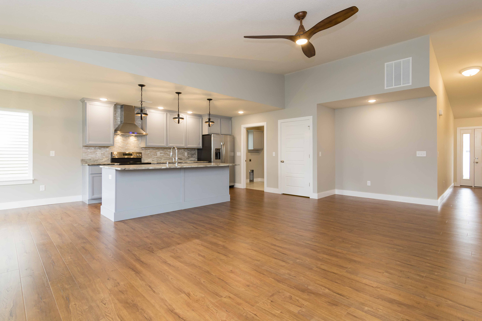 403 Corey Lane Champaign, IL 61822 - Photo 5 of 32