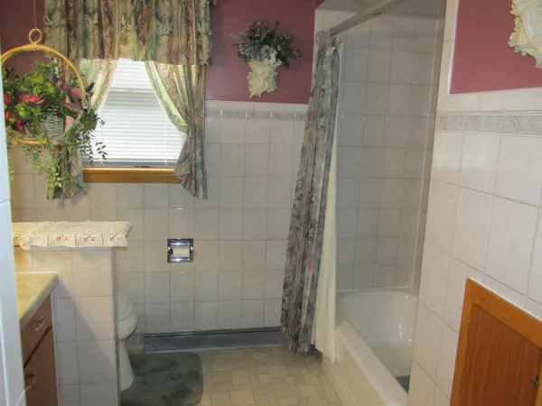 $264,900 | 1011 East Lindbergh Street, Appleton, WI 54911