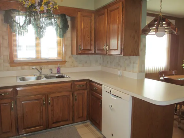 $264,900 | 1011 East Lindbergh Street, Appleton, WI 54911