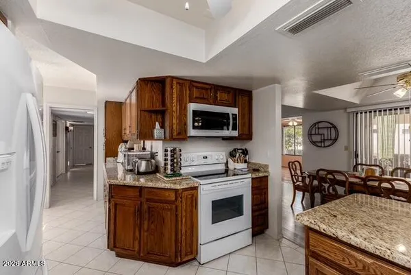 $425,000 | 2122 Leisure World, Mesa, AZ 85206