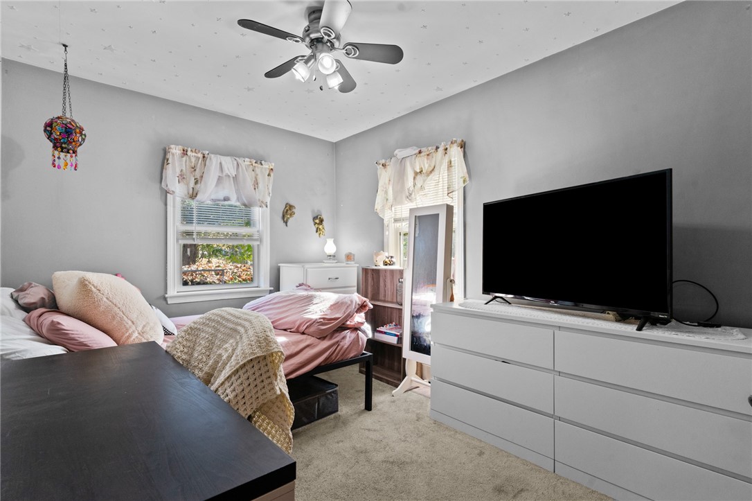222 Sowams Road Barrington, RI 02806 - Photo 12 of 22 Gallery Image 12