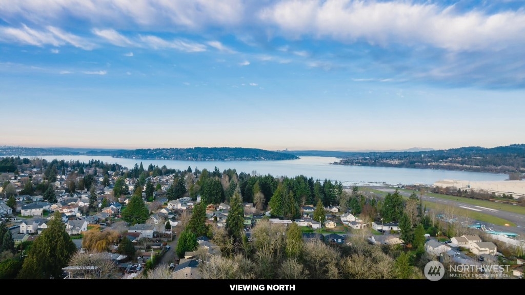 672 Lind Avenue Northwest Renton, WA 98057 - Photo 9 of 25 a view of lake and mountain