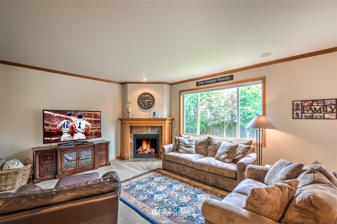 21219 37th Avenue Southeast Bothell, WA 98021 - Photo 8 of 25