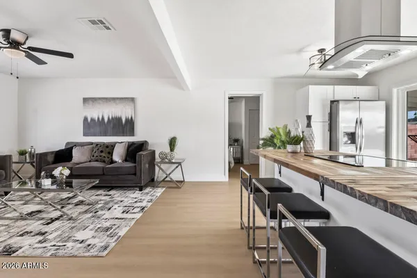$459,000 | 1123 East Alice Avenue, Phoenix, AZ 85020