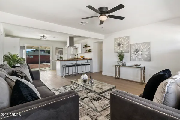 $459,000 | 1123 East Alice Avenue, Phoenix, AZ 85020