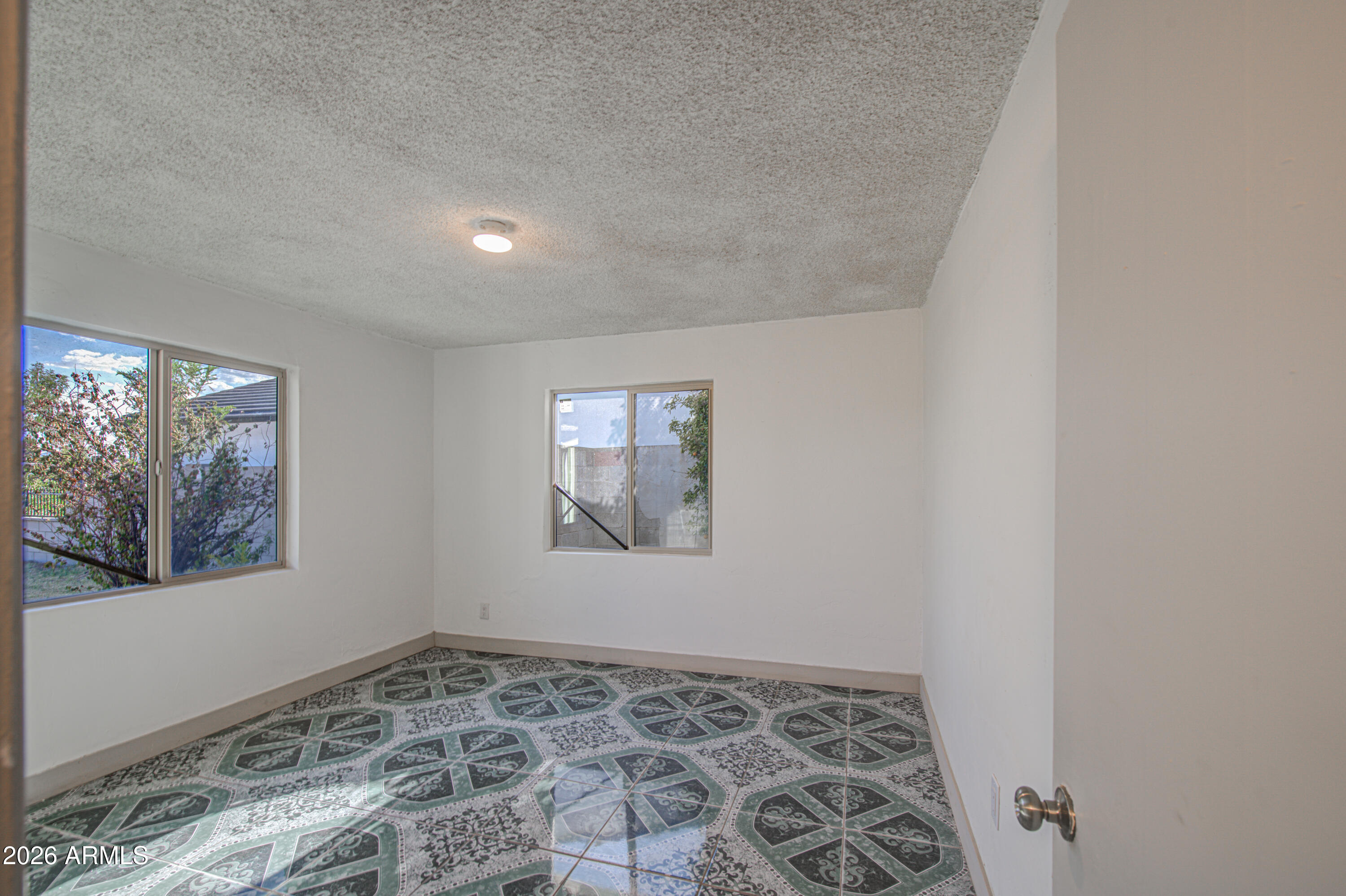 3204 West Monte Vista Road Phoenix, AZ 85009 - Photo 20 of 42 Bedroom 2-pic 1