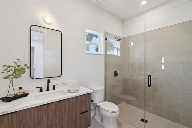 $358,400 | 455 Skyfield Court, Weirsdale, FL 32195