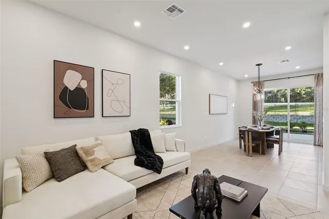 $358,400 | 455 Skyfield Court, Weirsdale, FL 32195