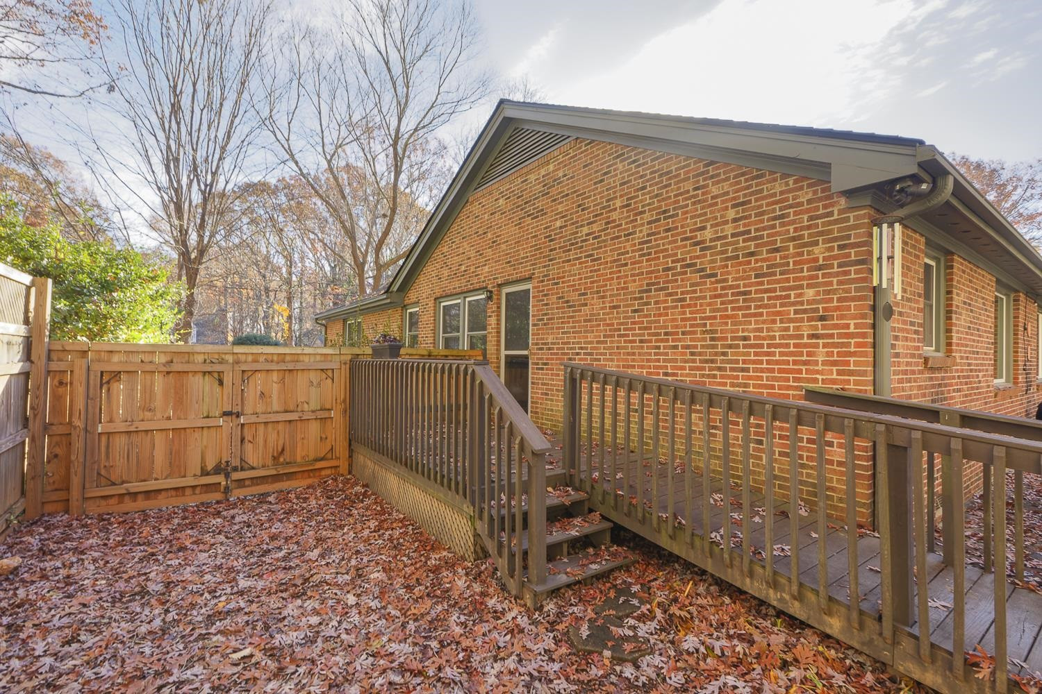 1308 Hampton Valley Road Cary, NC 27511 - Photo 36 of 42 Deck