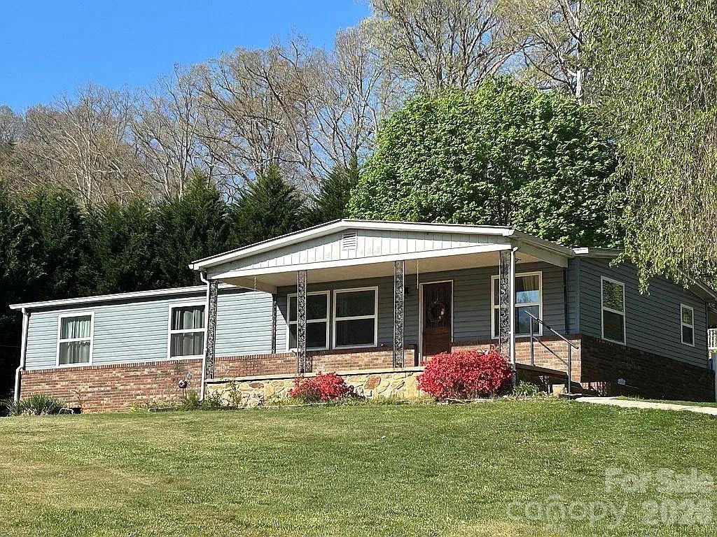188 Wiggins Road Candler, NC 28715 - Photo 3 of 22