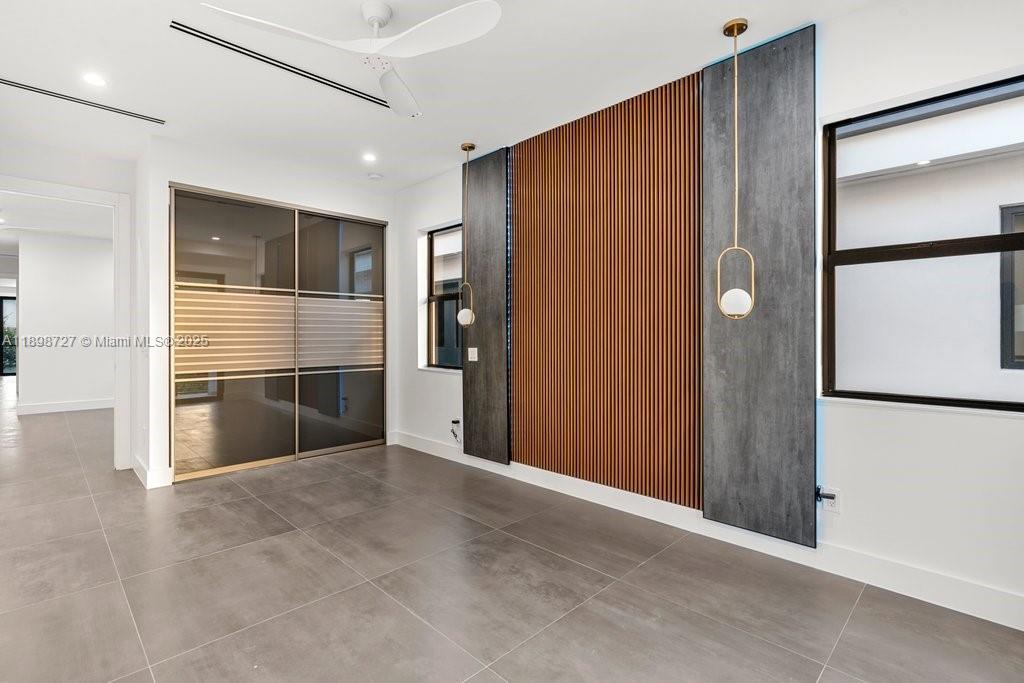 1215 Northeast 11th Avenue, Unit B Fort Lauderdale, FL 33304 - Photo 48 of 62