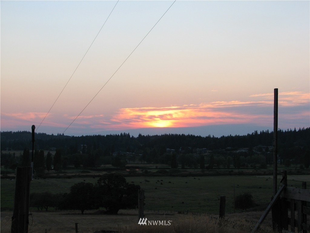 5834 Bayview Road Clinton, WA 98236 - Photo 11 of 25 Gallery Image 11
