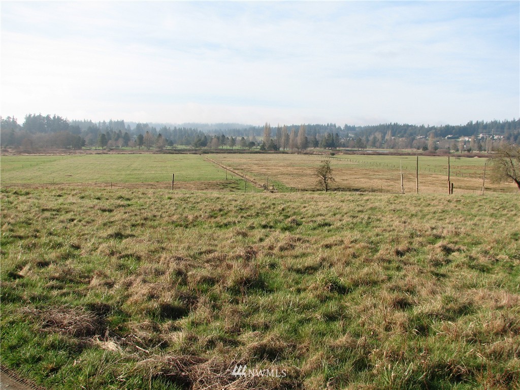 5834 Bayview Road Clinton, WA 98236 - Photo 12 of 25 Gallery Image 12