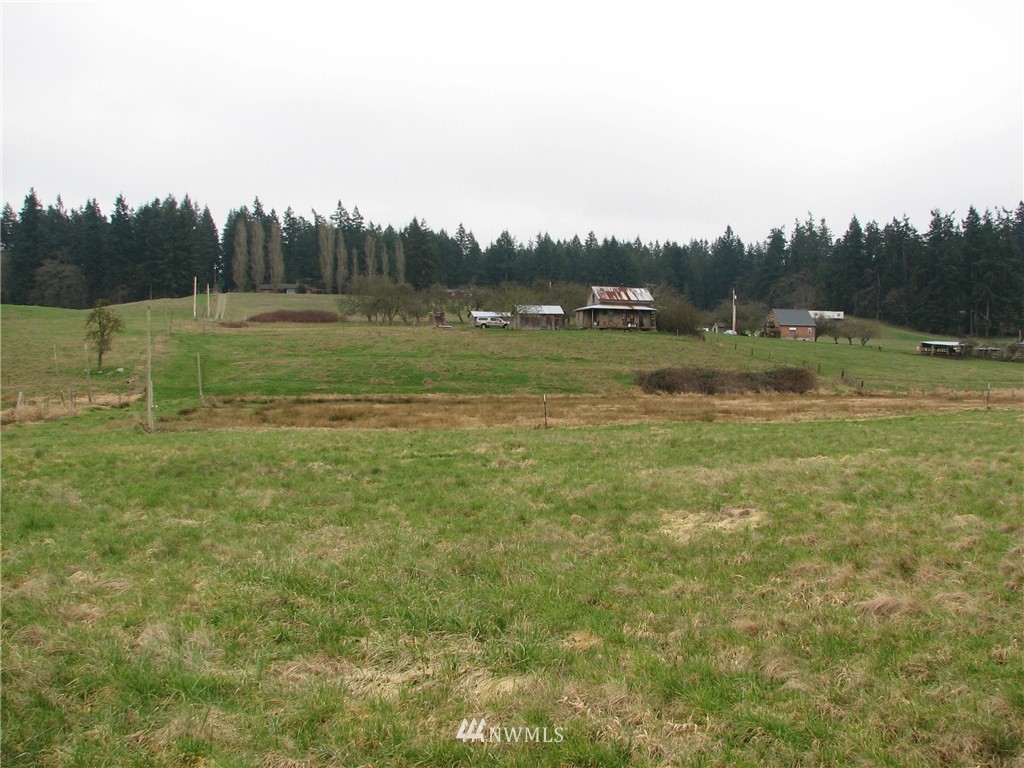 5834 Bayview Road Clinton, WA 98236 - Photo 13 of 25 Gallery Image 13