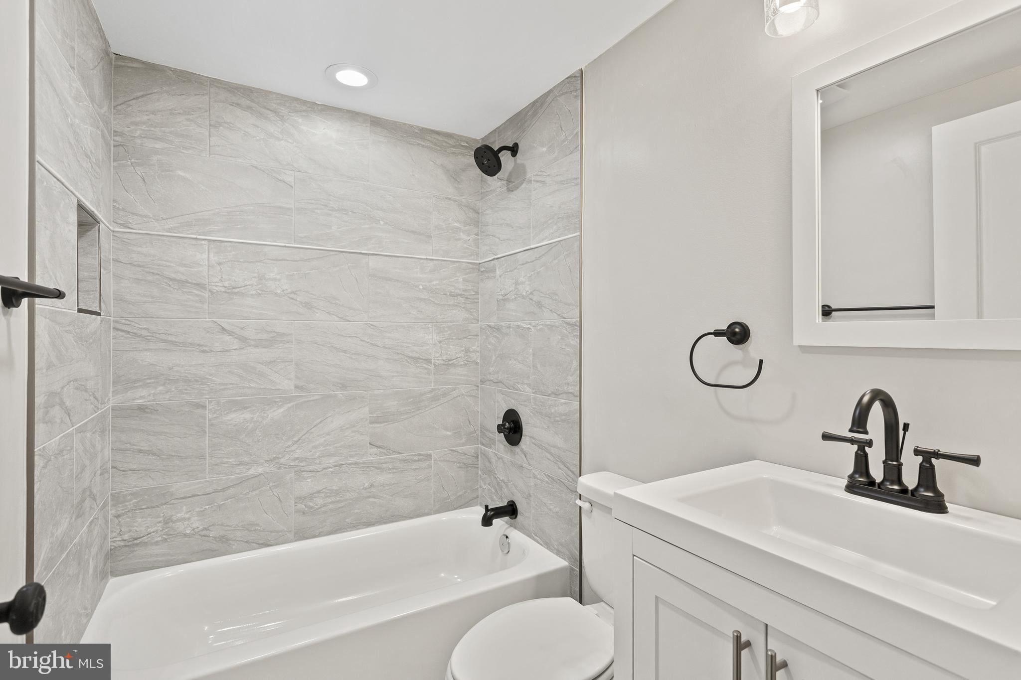 112 Winston Road Pasadena, MD 21122 - Photo 21 of 31 Gallery Image 21