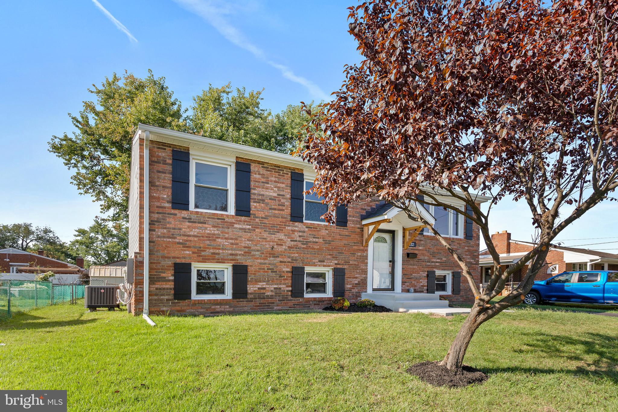 112 Winston Road Pasadena, MD 21122 - Photo 3 of 31 Gallery Image 3
