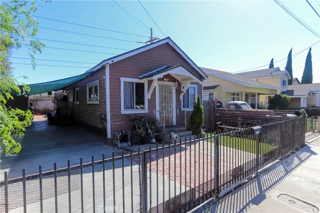 $775,000 | 212 East Adams Street, Santa Ana, CA 92707