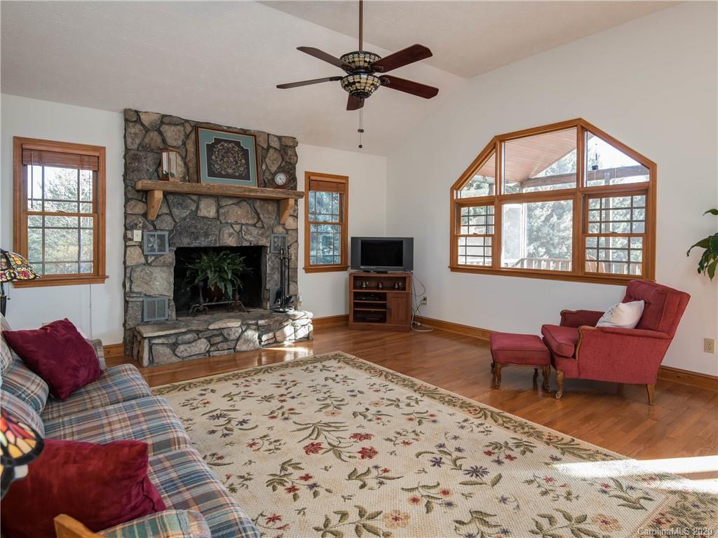 434 North Boundry Road Mill Spring, NC 28756 - Photo 7 of 40