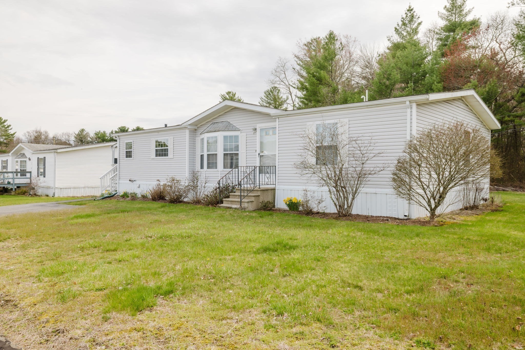 5 Amber Way Raynham, MA 02767 - Photo 2 of 38 Gallery Image 2