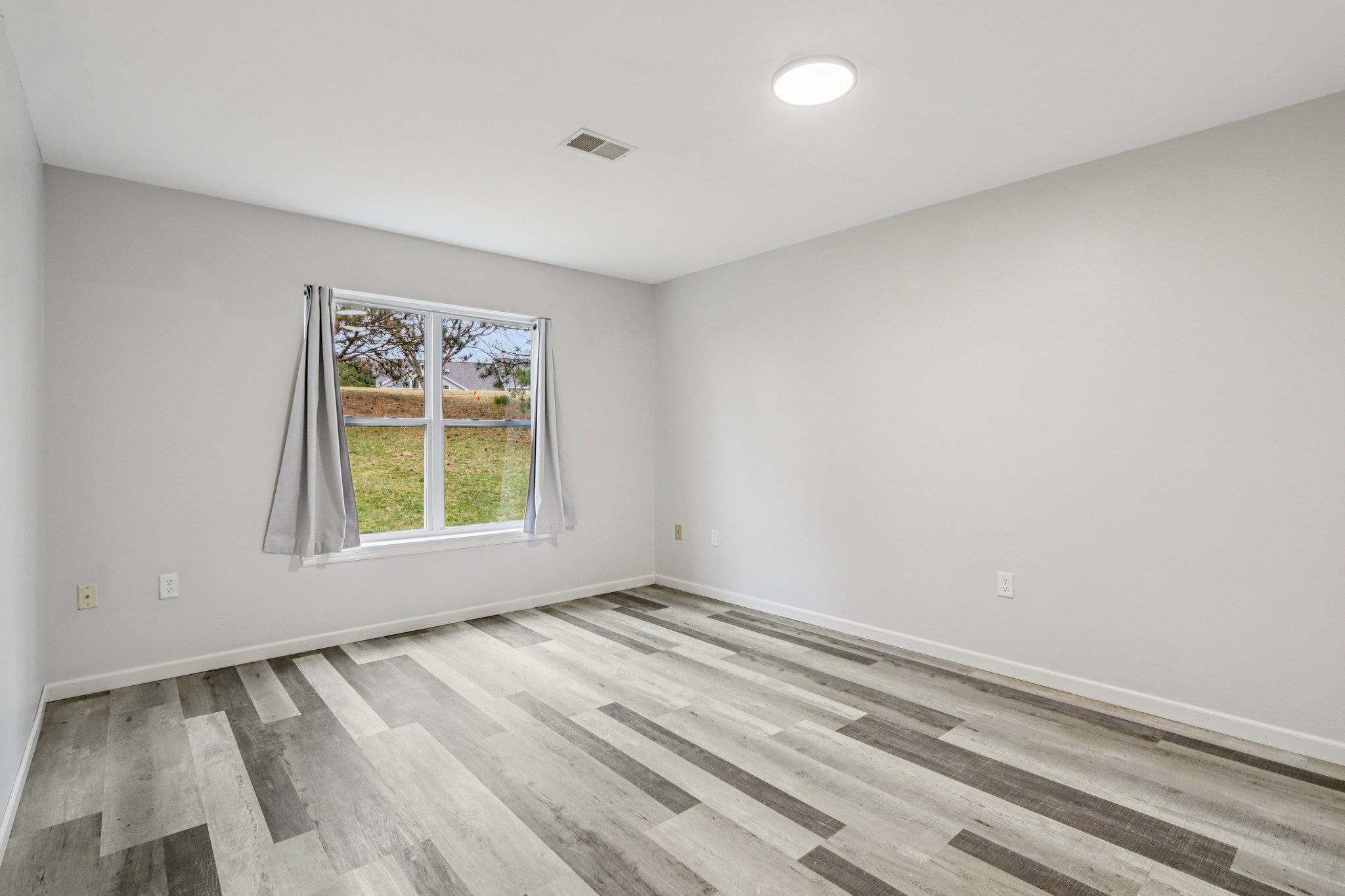 219 Larkspur Court Sun Prairie, WI 53590 - Photo 16 of 25