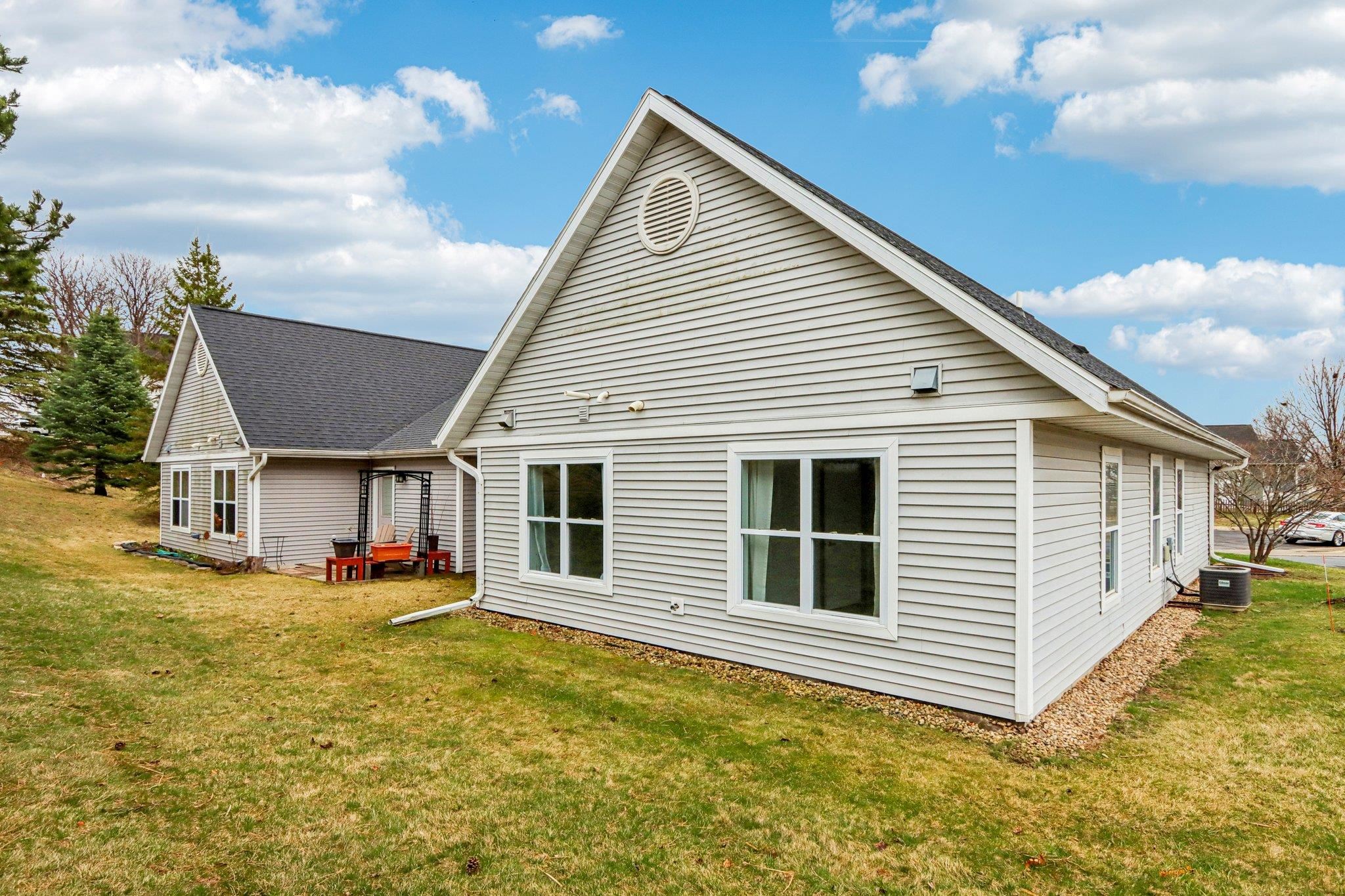 219 Larkspur Court Sun Prairie, WI 53590 - Photo 23 of 25