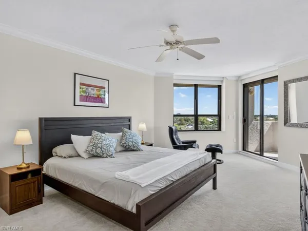 $895,000 | 6001 Pelican Bay Boulevard, Unit 503, Naples, FL 34108