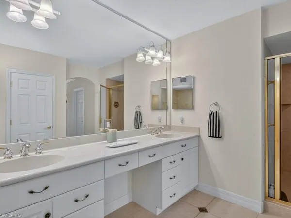 $895,000 | 6001 Pelican Bay Boulevard, Unit 503, Naples, FL 34108