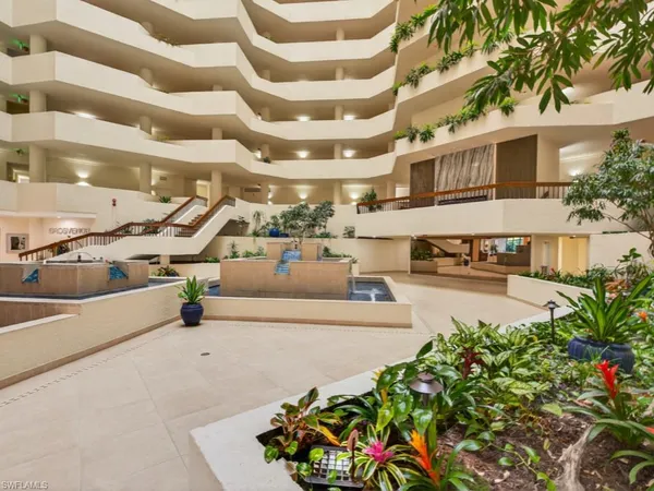 $895,000 | 6001 Pelican Bay Boulevard, Unit 503, Naples, FL 34108